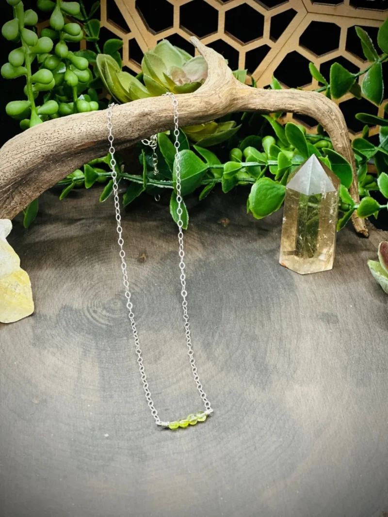 Dainty Peridot Birthstone Necklace