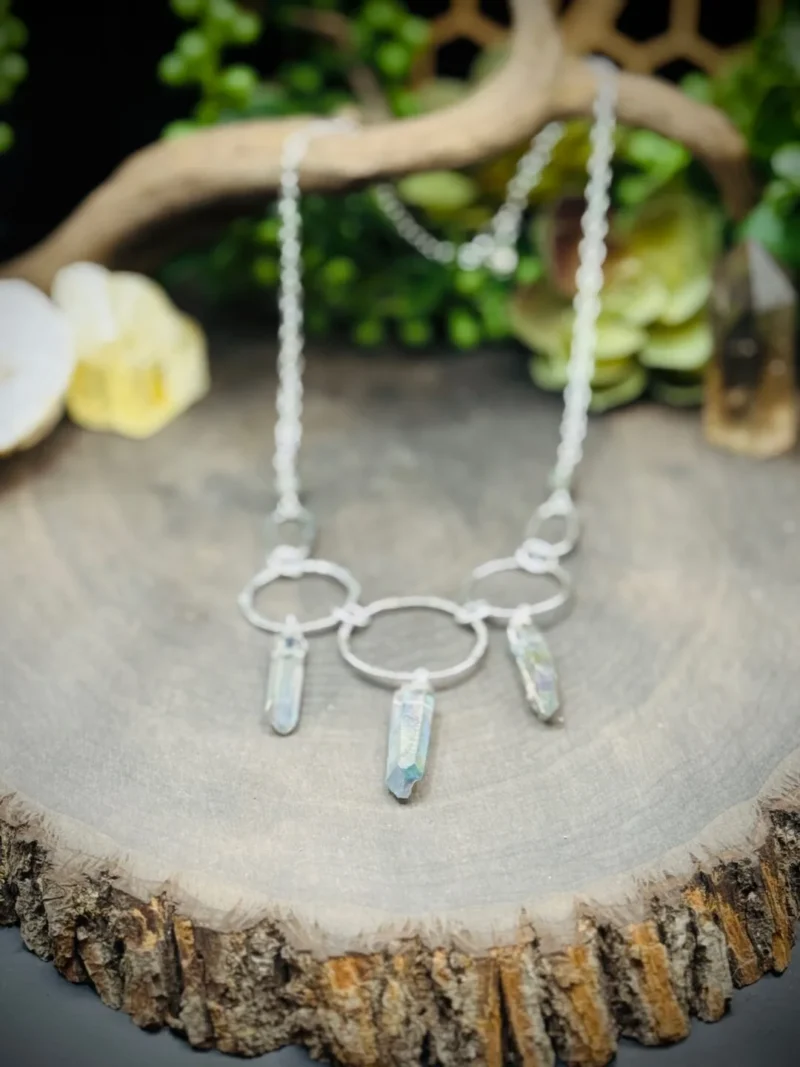Nine Elegant Hoop Necklace with Rainbow Quartz & Labradorite