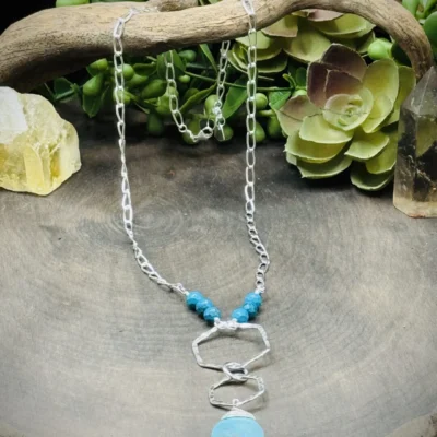 Three Elegant Honeycomb Hoop Necklace with Turquoise Beads
