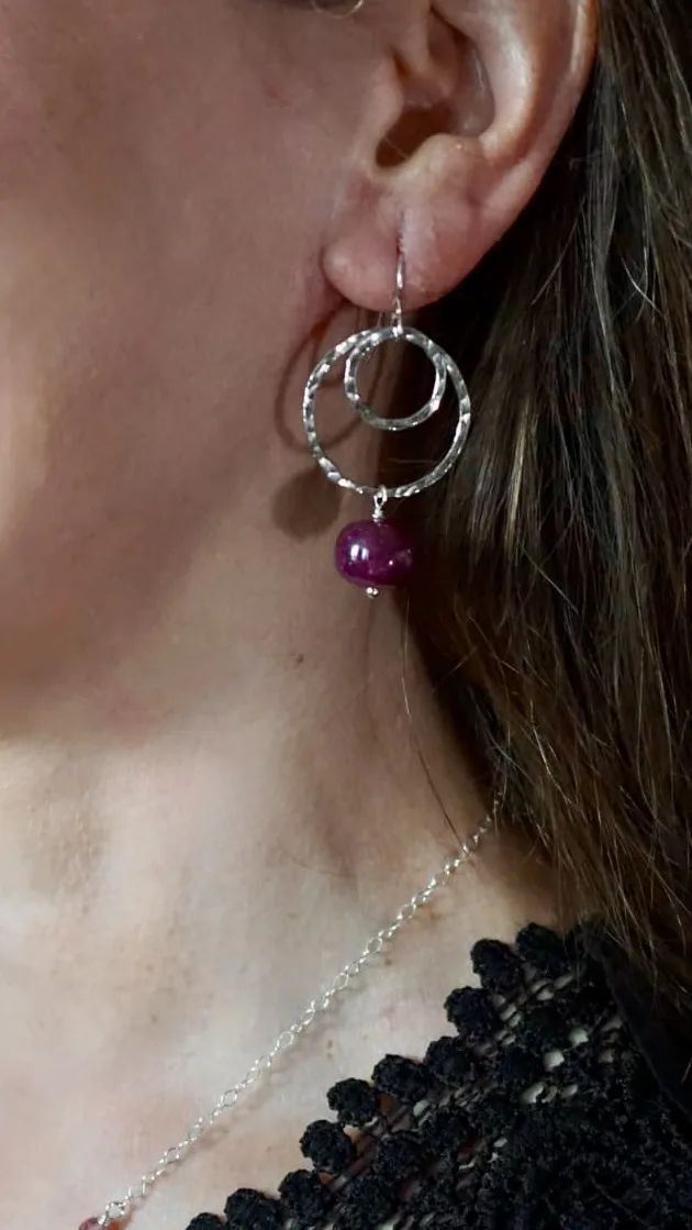 Two Geometric Round Earrings with Large Ruby Beads - Image 2