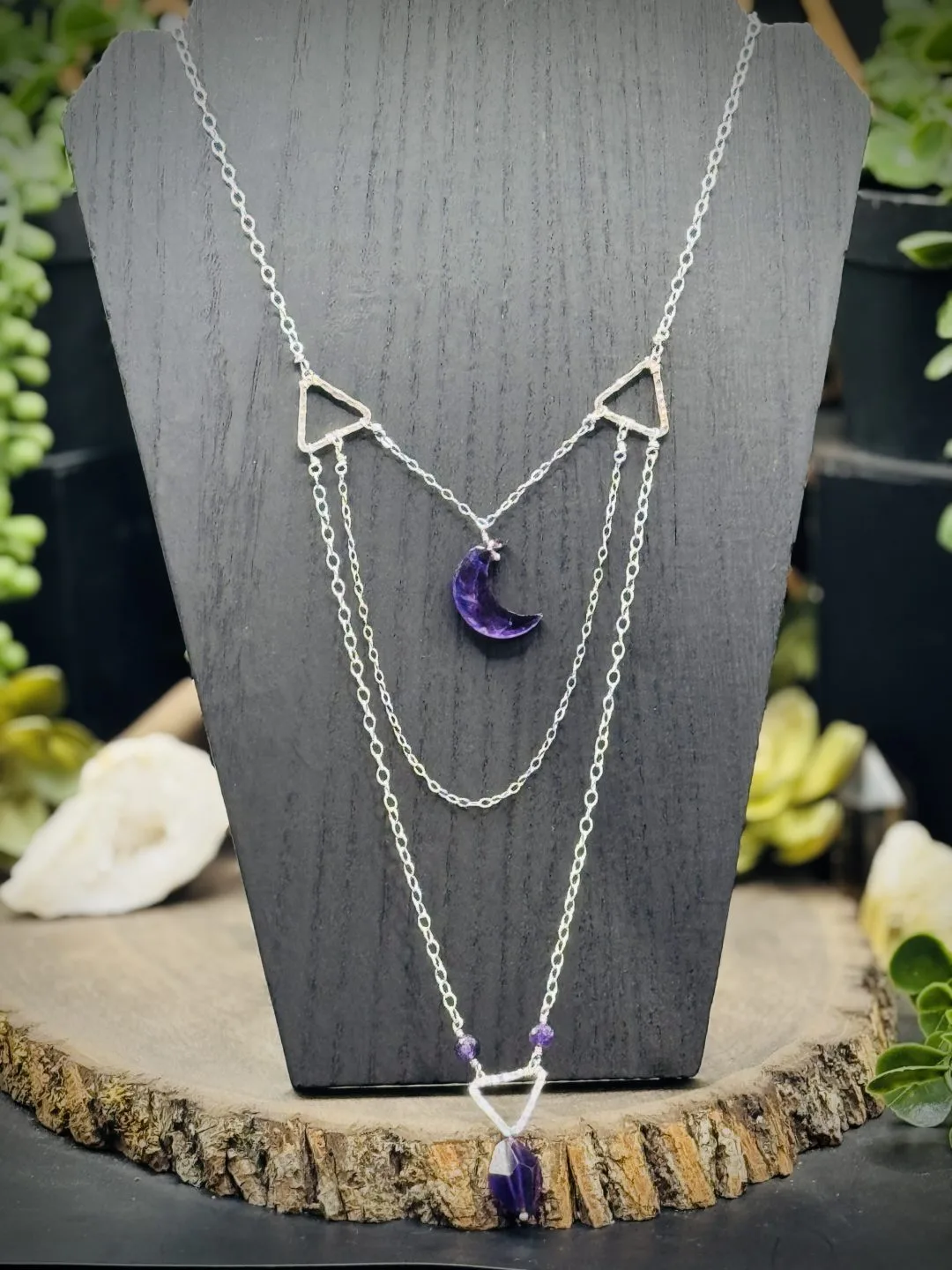 Three Triangle Shaped Hoops Long Necklace with Amethyst