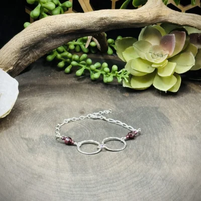 Fine Silver & Sterling Silver Paperclip Chain Bracelet with Garnet Beads