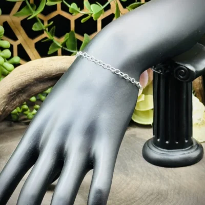 Simple Bracelets/Anklets